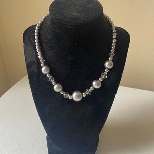 Gray silver Pearls